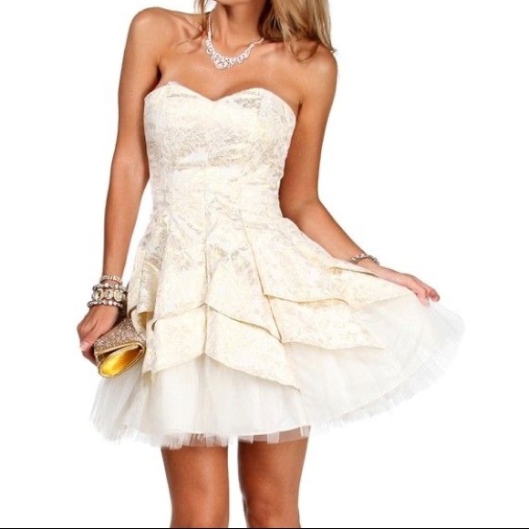 Pleated Prom Dress Cream with Golden Detail - Picture 2 of 6